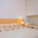 Relaxing Flat With Balcony In Pineda Apartmán *