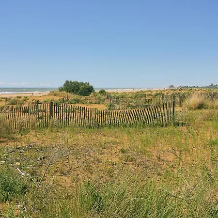 Relaxing Flat With Balcony In Pineda Apartment *