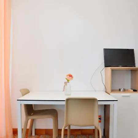 Appartamento Relaxing Flat With Balcony In Pineda *