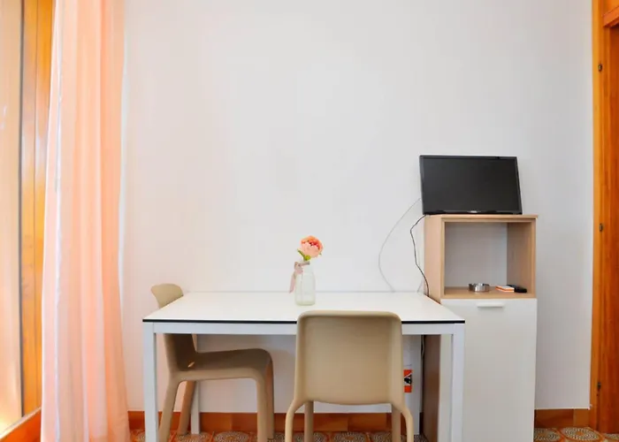 Appartamento Relaxing Flat With Balcony In Pineda *